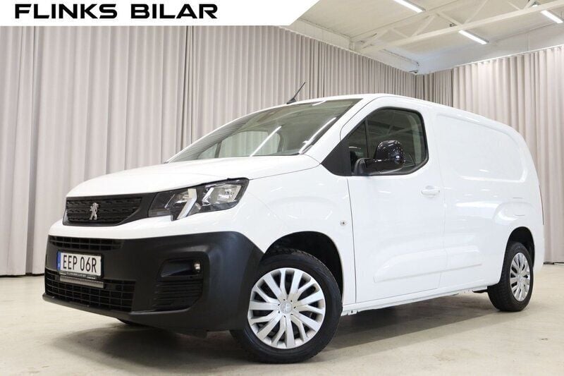 Vit Begagnad 2022 Peugeot Partner Minibuss | 239 900 kr (Lite dyr) - Bild 1/4