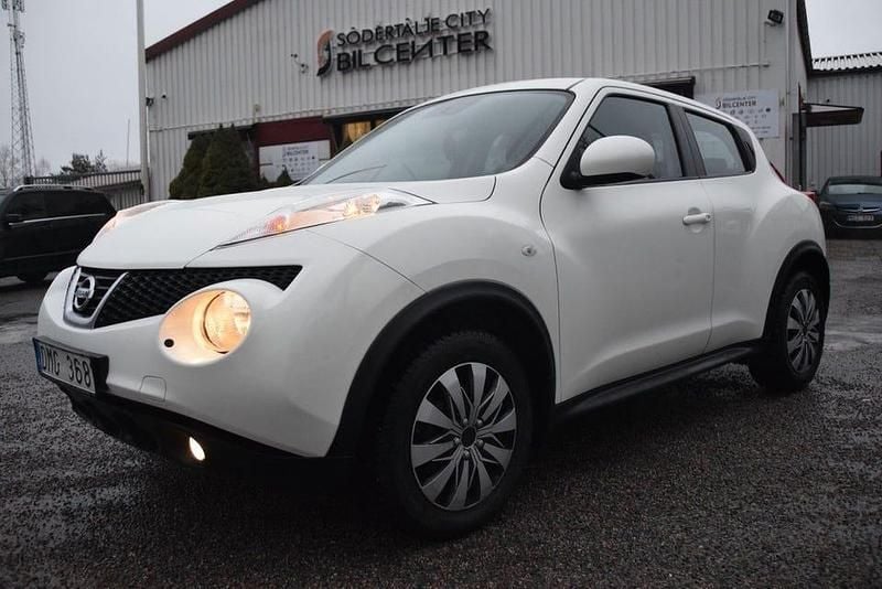 Vit Begagnad 2012 Nissan Juke SUV | 94 900 kr (Marknadspris) - Bild 1/4