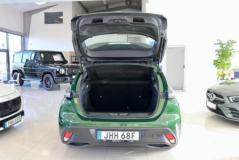 Begagnad Peugeot 308 131 HK (96 kW) 2022 Grön Halvkombi