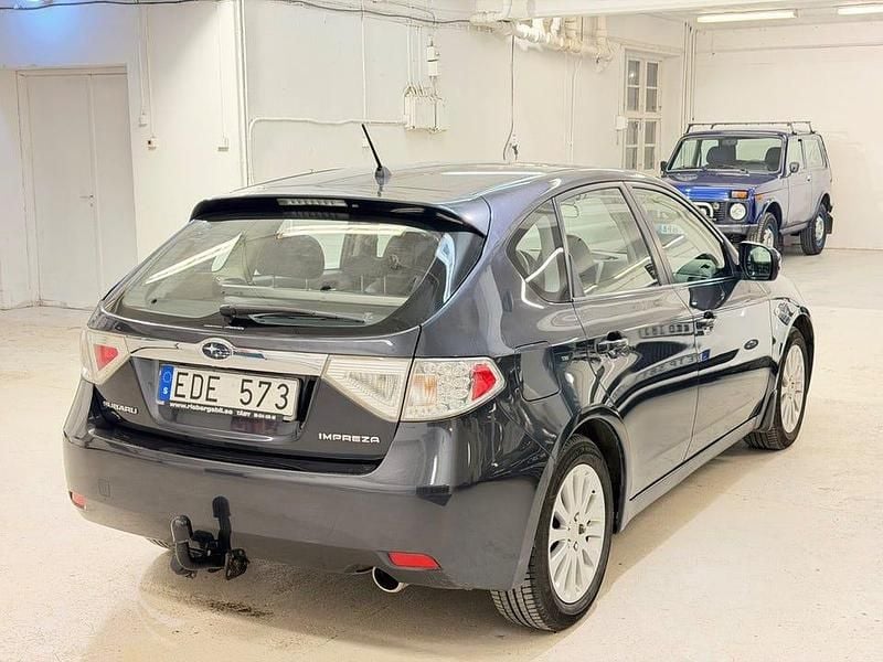 Begagnad Subaru Impreza 150 HK (110 kW) 2007 Grå Sedan