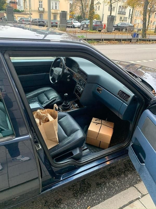 Begagnad 1997 Volvo 850 Sedan | 35 000 kr (Lite dyr) - Bild 1/4