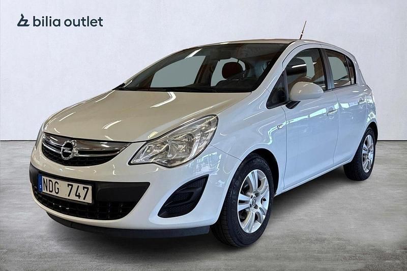 Vit Begagnad 2012 Opel Corsa Halvkombi | 34 900 kr (Bra pris) - Bild 1/4