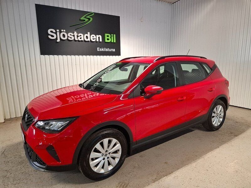 Röd Begagnad 2023 Seat Arona Style SUV | 174 900 kr (Marknadspris) - Bild 1/4