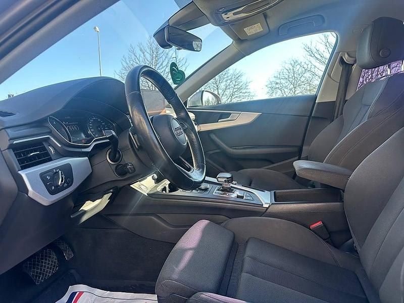 Begagnad Audi A4 Proline 190 HK (139 kW) 2016 Silver Kombi