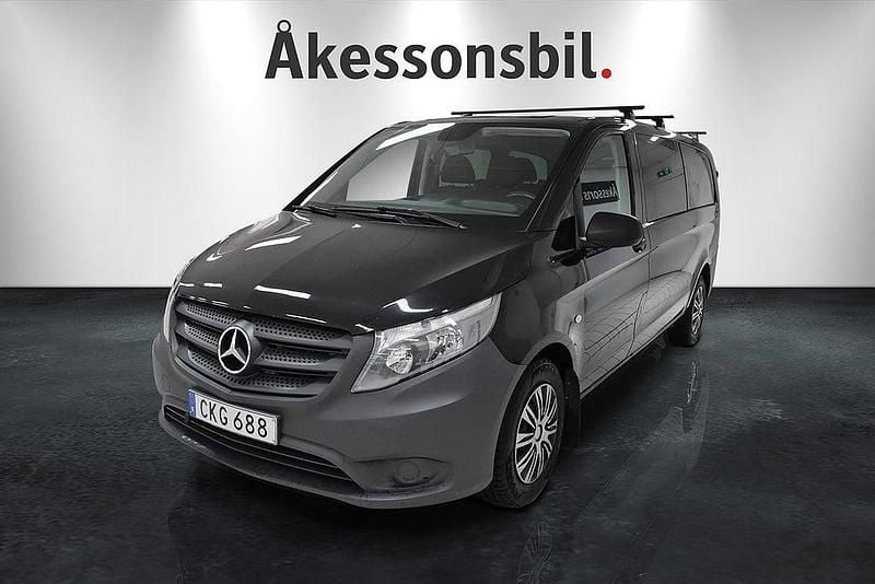Begagnad Mercedes Vito 120 HK (88 kW) 2017 Svart Van