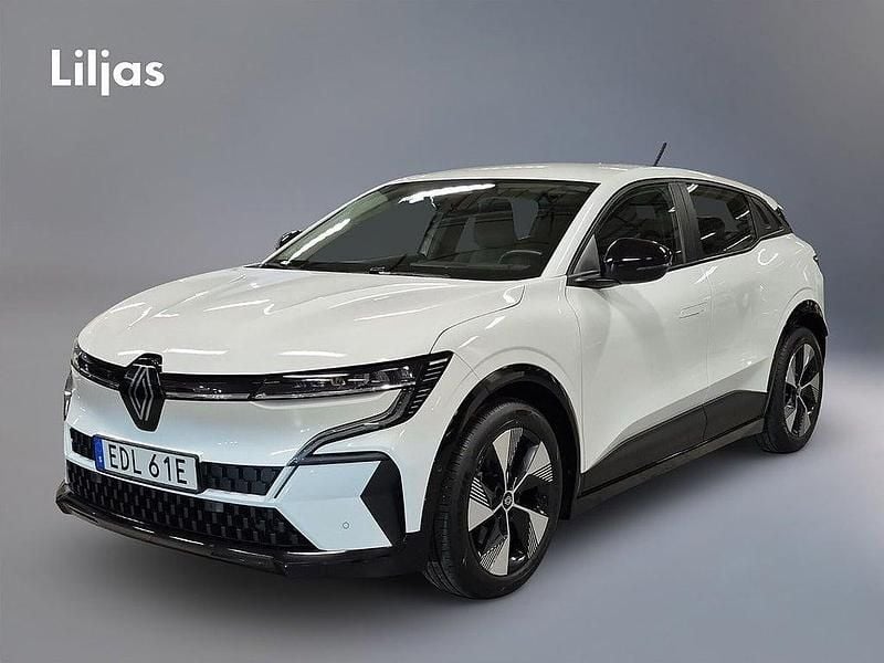 Vit Begagnad 2022 Renault Mégane IV Evolution Halvkombi | 249 000 kr (Bra pris) - Bild 1/3