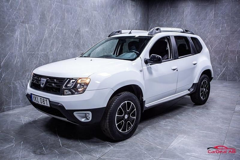 Begagnad Dacia Duster Black Shadow 125 HK (91 kW) 2017 Vit SUV