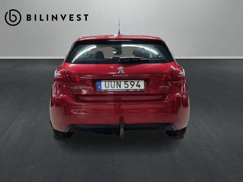 Begagnad Peugeot 308 Allure 120 HK (88 kW) 2015 Mörkröd Halvkombi