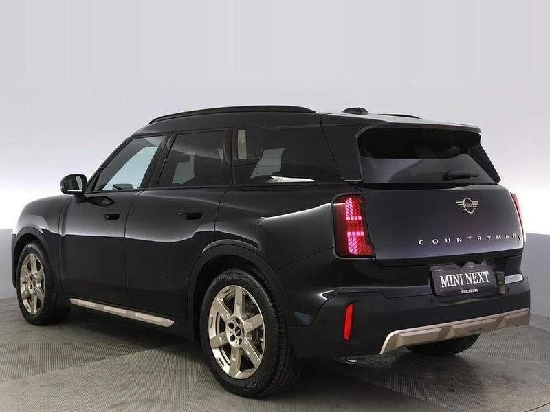 Begagnad Mini Countryman 233 kW (317 HK) 2024 Svart SUV