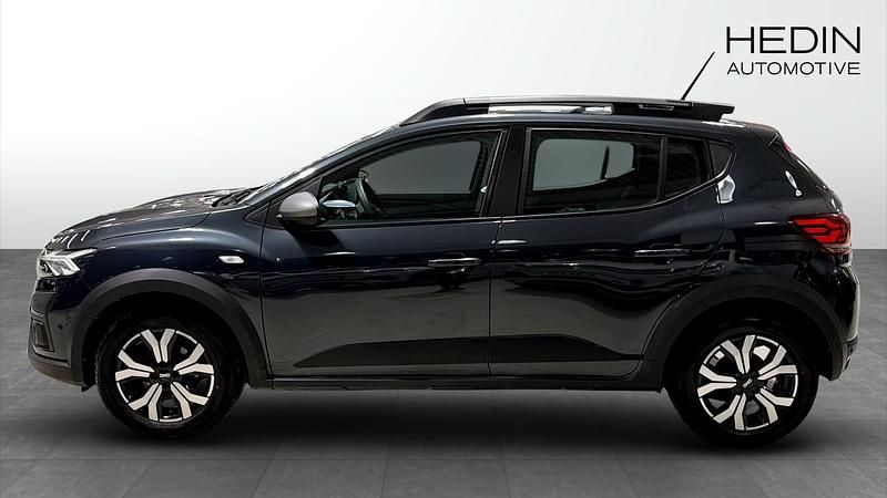 Begagnad Dacia Sandero Expression 91 HK (66 kW) 2022 Grå Halvkombi