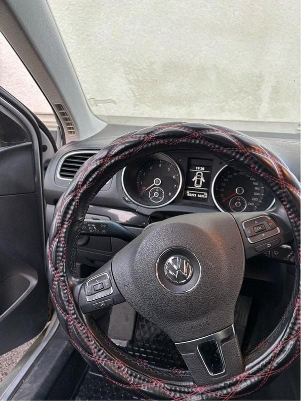 Silver Begagnad 2010 VW Golf VI Kombi | 45 000 kr (Marknadspris) - Bild 1/4