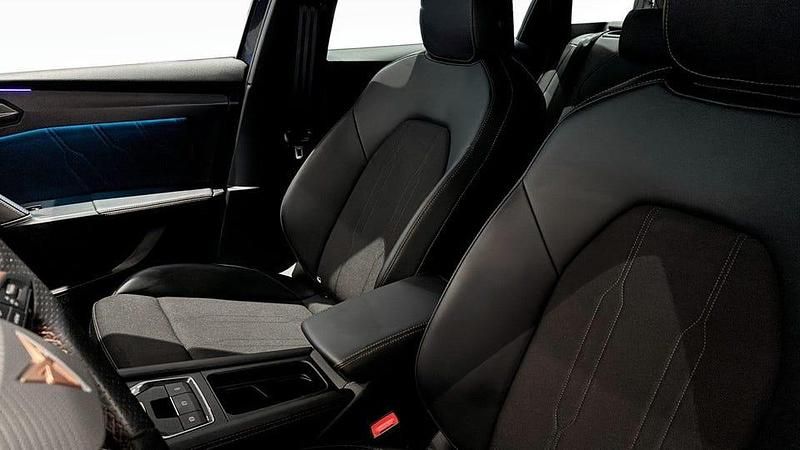 Begagnad Cupra Leon 150 HK (110 kW) 2024 Mörkgrå Kombi