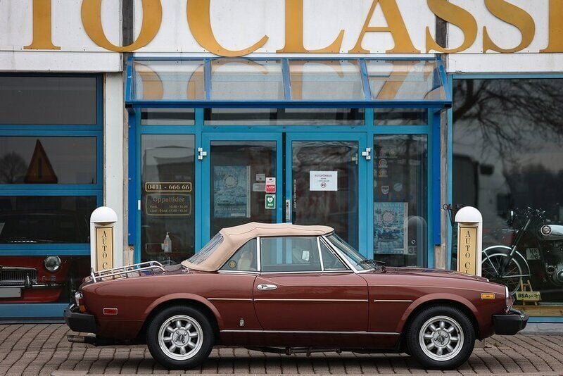 Röd Begagnad 1979 Fiat 124 Spider Cab | 179 000 kr - Bild 1/4