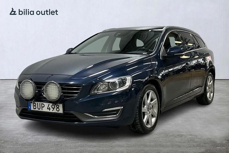 Blå Begagnad 2014 Volvo V60 Summum Kombi | 149 900 kr (Marknadspris) - Bild 1/3