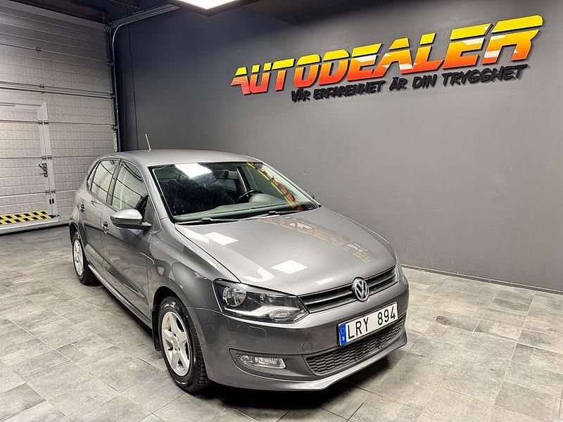 Begagnad VW Polo 86 HK (63 kW) 2011 Grå Halvkombi