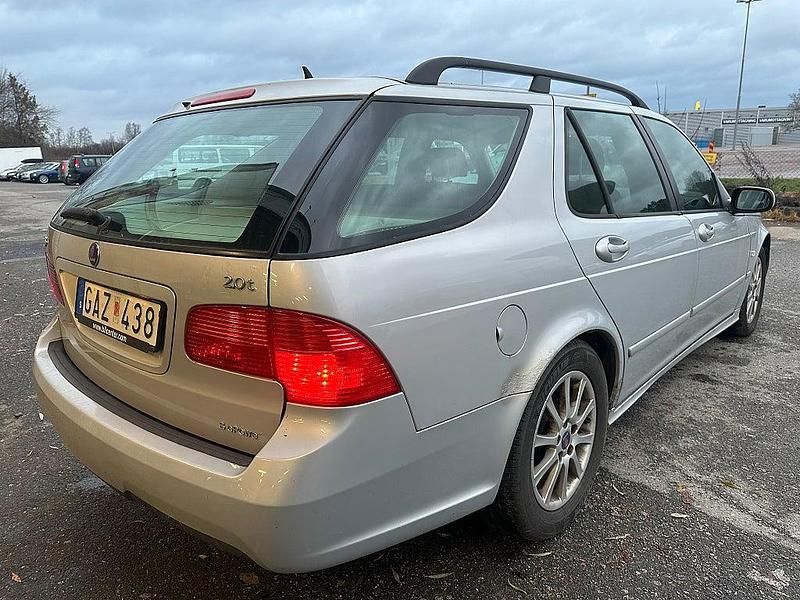Begagnad Saab 9-5 Linear 150 HK (110 kW) 2007 Ljusgrå Kombi