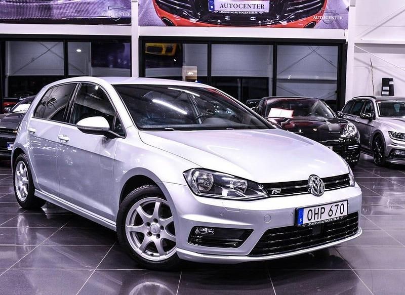 Begagnad VW Golf VII GT 150 HK (110 kW) 2016 Silver Halvkombi