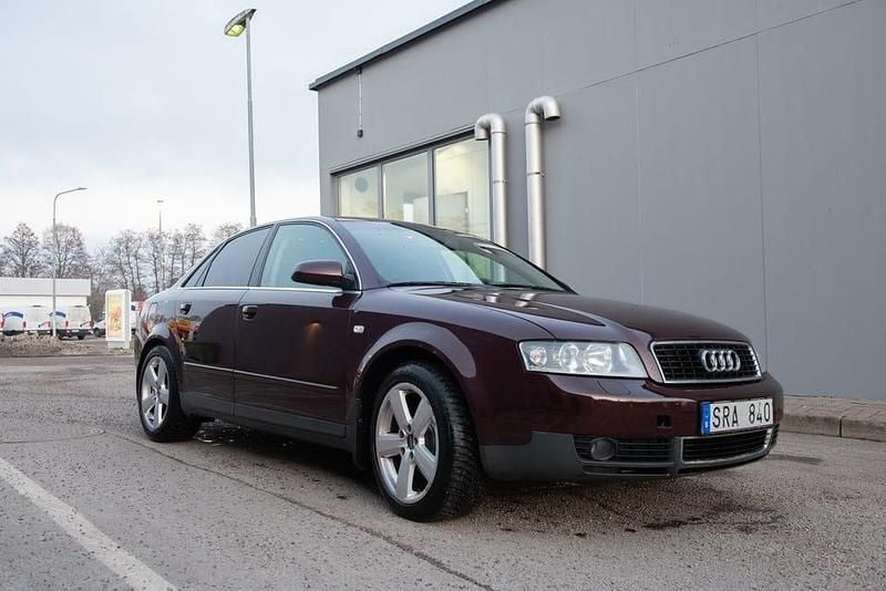 Begagnad 2002 Audi A4 Sedan | 29 950 kr (Marknadspris) - Bild 1/4