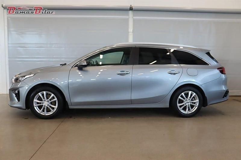 Begagnad Kia Ceed Sportswagon 141 HK (103 kW) 2019 Grå Kombi