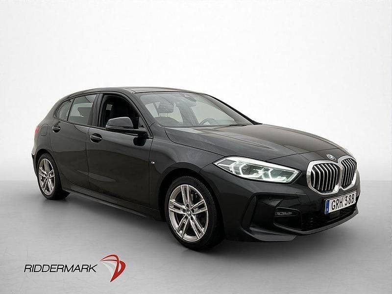Begagnad BMW 118 M Sport 136 HK (100 kW) 2020 Svart Halvkombi
