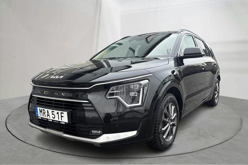 Grön Begagnad 2024 Kia Niro Advance SUV | 309 000 kr (Superpris) - Bild 1/4