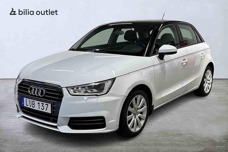 Vit Begagnad 2015 Audi A1 Sportback Sport Halvkombi | 109 000 kr (Bra pris) - Bild 1/1