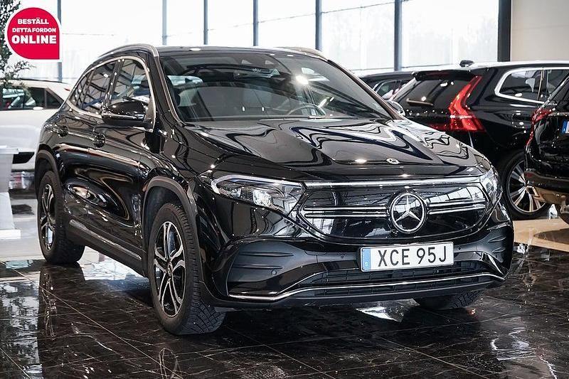 Begagnad Mercedes EQA300 AMG 167 kW (228 HK) 2022 Svart SUV