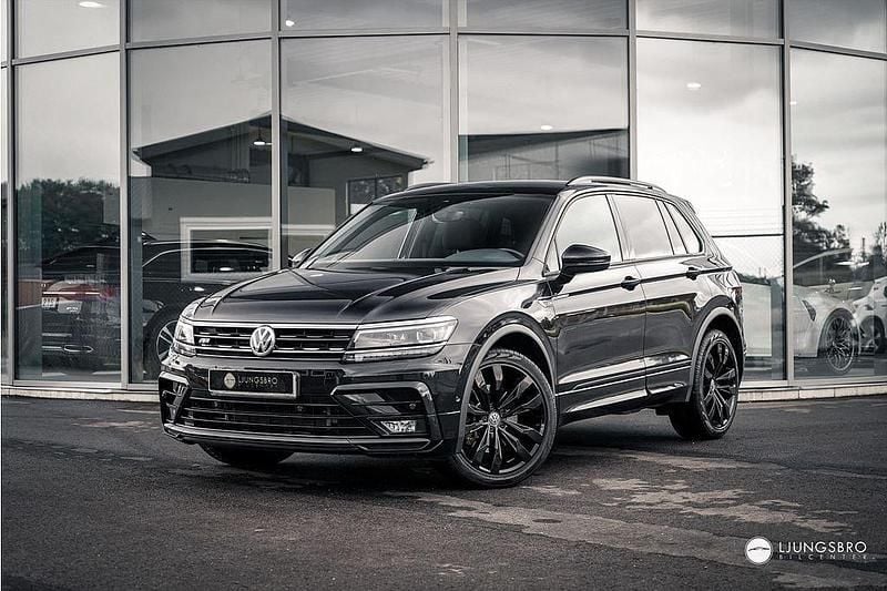 Svart Begagnad 2019 VW Tiguan R-line SUV | 324 900 kr (Lite dyr) - Bild 1/4