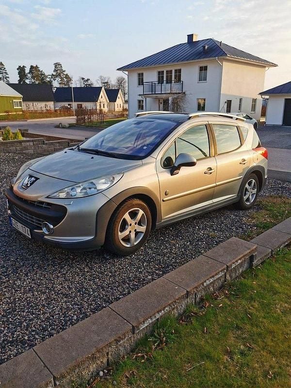 Grå Begagnad 2008 Peugeot 207 Outdoor Outdoor Kombi | 16 900 kr - Bild 1/4