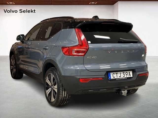 Begagnad Volvo XC40 299 kW (407 HK) 2023 Grå SUV