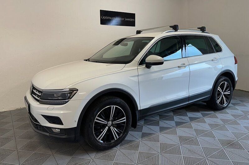 Vit Begagnad 2018 VW Tiguan GT SUV | 234 900 kr (Bra pris) - Bild 1/4