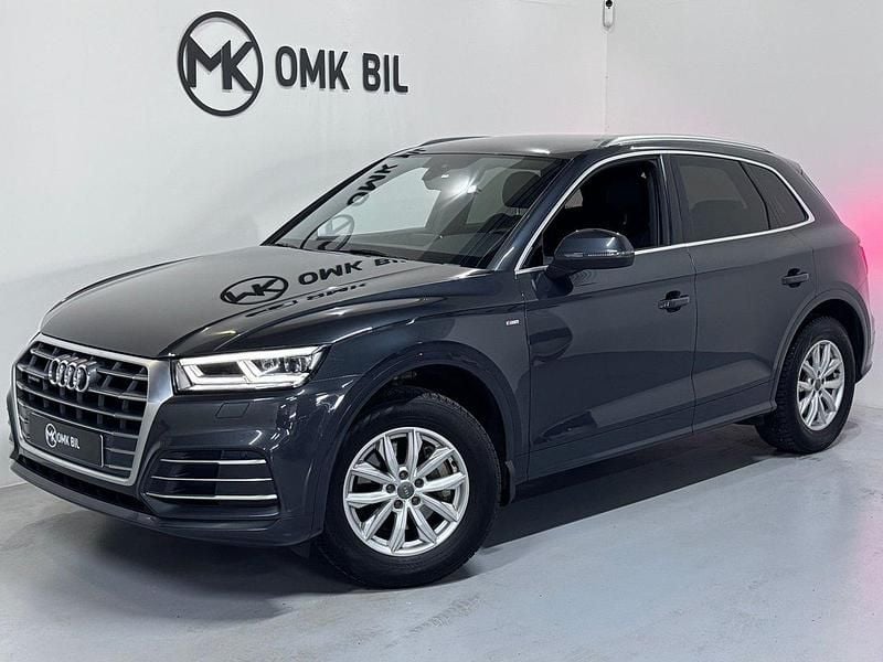 Grå Begagnad 2017 Audi Q5 SUV | 242 900 kr (Lite dyr) - Bild 1/4