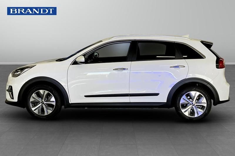 Begagnad Kia e-Niro Advance 152 kW (207 HK) 2019 Vit SUV