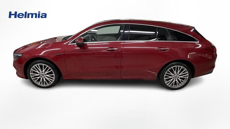 Begagnad Mercedes CLA250e Shooting Brake 220 HK (161 kW) 2020 Röd Kombi