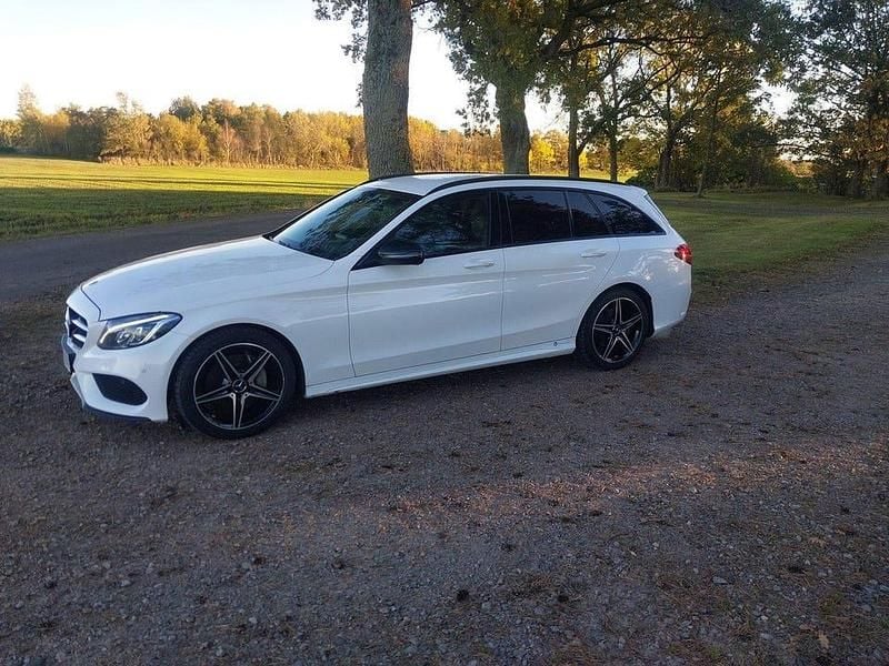 Begagnad 2017 Mercedes C200 Kombi | 148 000 kr (Marknadspris) - Bild 1/4