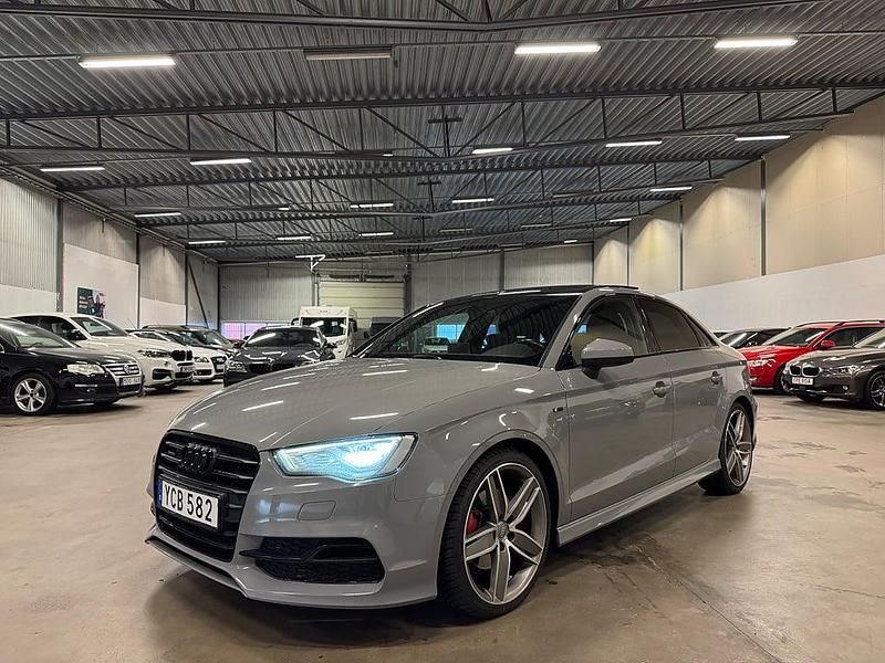 Okänd Begagnad 2016 Audi A3 S-Line Sedan | 219 900 kr (Lite dyr) - Bild 1/4