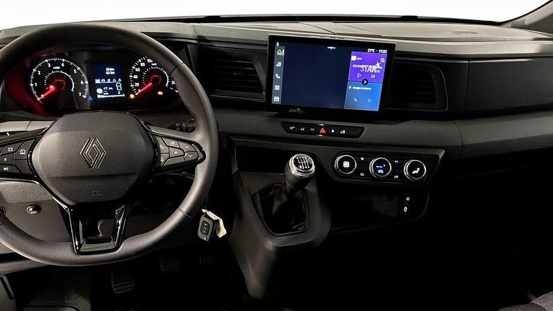 Begagnad Renault Master 150 HK (110 kW) 2024 Svart Van