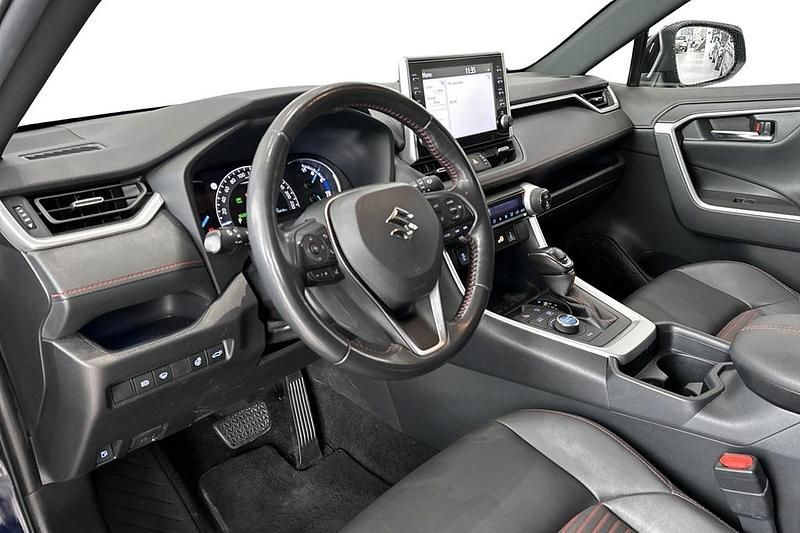 Begagnad Suzuki Across 310 HK (228 kW) 2021 Blå SUV