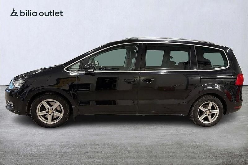 Begagnad VW Sharan 170 HK (125 kW) 2012 Svart Minibuss