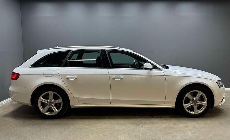 Begagnad Audi A4 S-Line 190 HK (139 kW) 2015 Vit Kombi