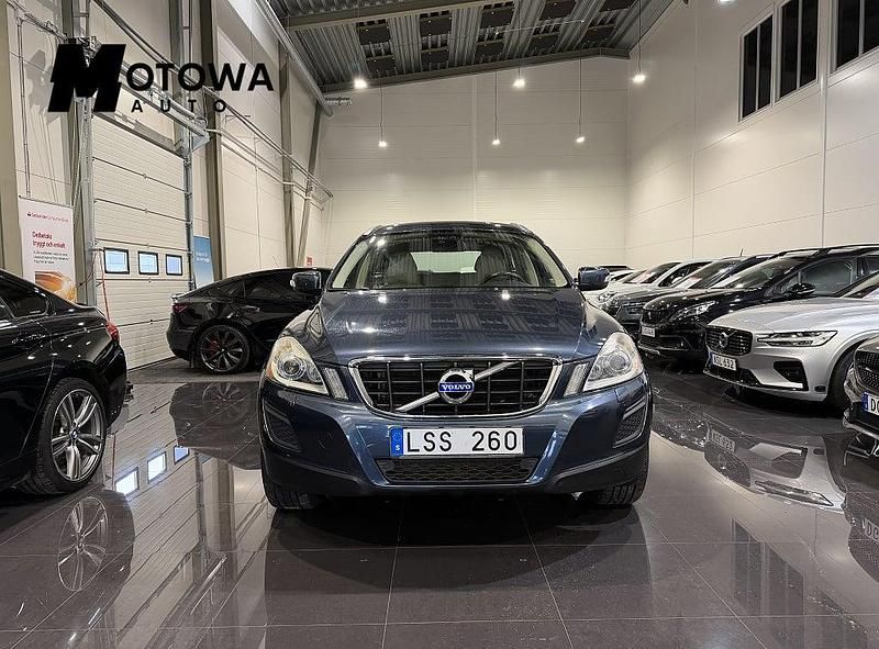 Begagnad Volvo XC60 Summum 163 HK (119 kW) 2011 Blå SUV