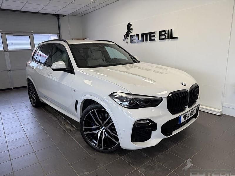 Vit Begagnad 2019 BMW X5 M Sport SUV | 539 900 kr (Bra pris) - Bild 1/4
