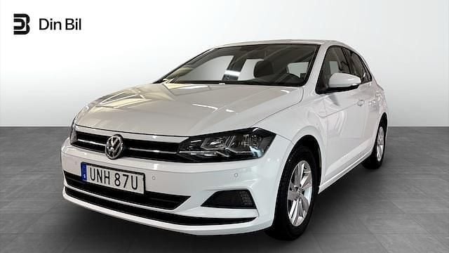 Vit (pure white) Begagnad 2019 VW Polo Comfortline Sedan | 174 900 kr (Marknadspris) - Bild 1/4