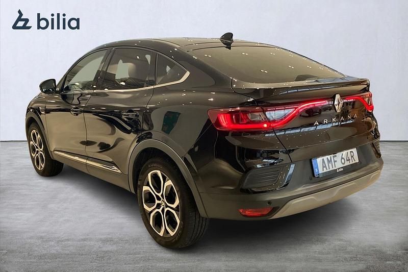 Begagnad Renault Arkana 2023 Svart SUV