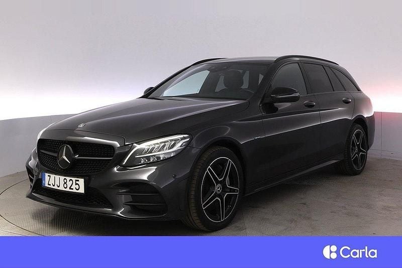 Grå Begagnad 2021 Mercedes C300e AMG Kombi | 324 900 kr (Bra pris) - Bild 1/2