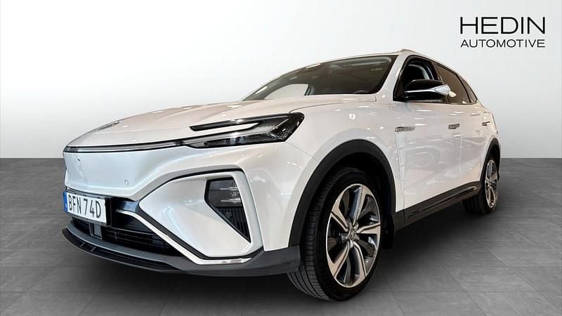 Vit (white) Begagnad 2022 MG Marvel R Performance SUV | 269 900 kr (Superpris) - Bild 1/4