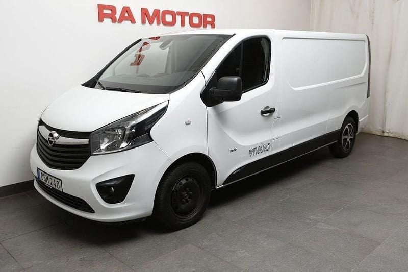 Vit Begagnad 2017 Opel Vivaro Edition Van | 89 900 kr (Bra pris) - Bild 1/3