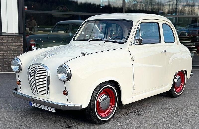 Ljusblå Begagnad 1957 Austin A35 Sedan | 139 000 kr - Bild 1/4