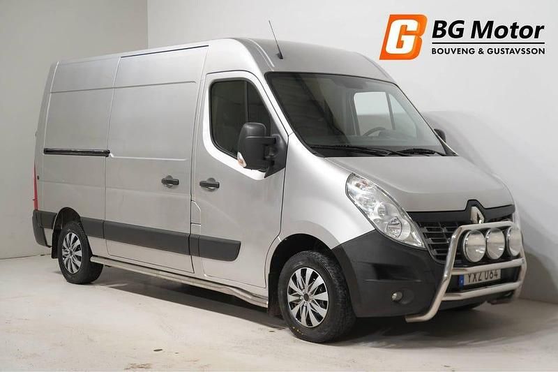 Grå Begagnad 2019 Renault Master | 169 900 kr (Marknadspris) - Bild 1/4
