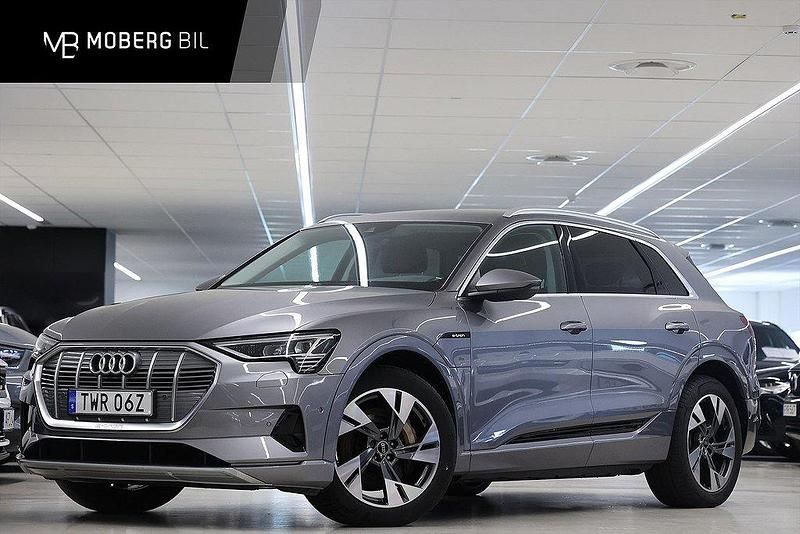 Grå Begagnad 2021 Audi e-tron Proline SUV | 349 900 kr (Marknadspris) - Bild 1/2